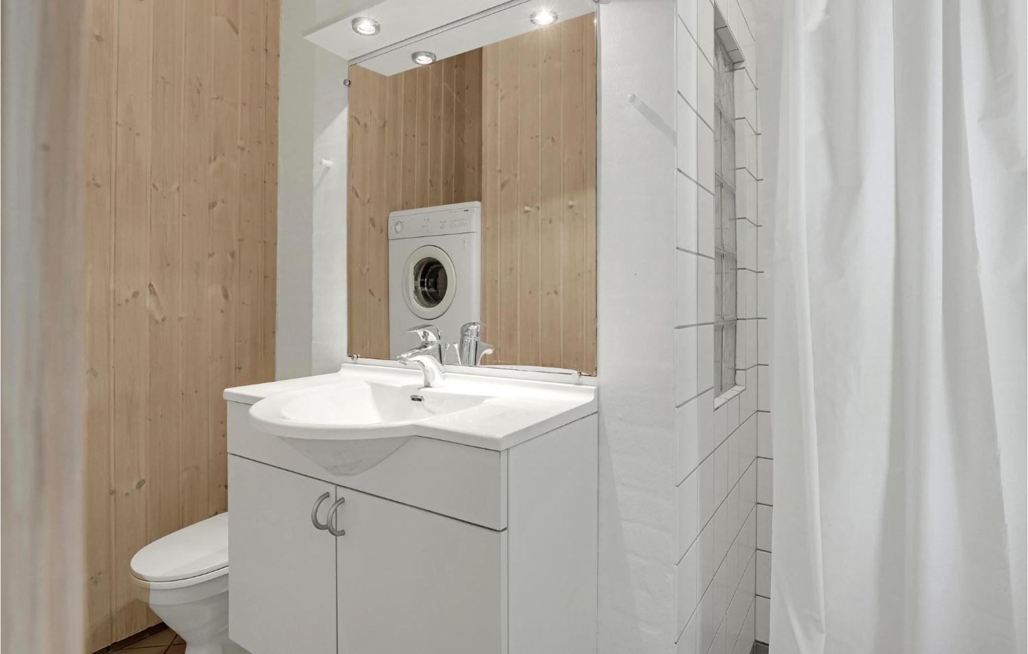Awesome Home In Nexo With Sauna Snogebaek Ngoại thất bức ảnh
